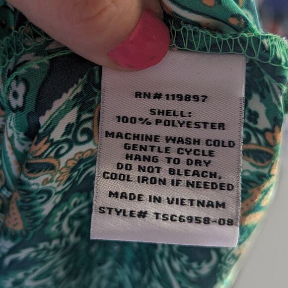 NEW Women's Eclair Green Paisley Silky Button Down Knot Front Blouse Large - Picture 2 of 7